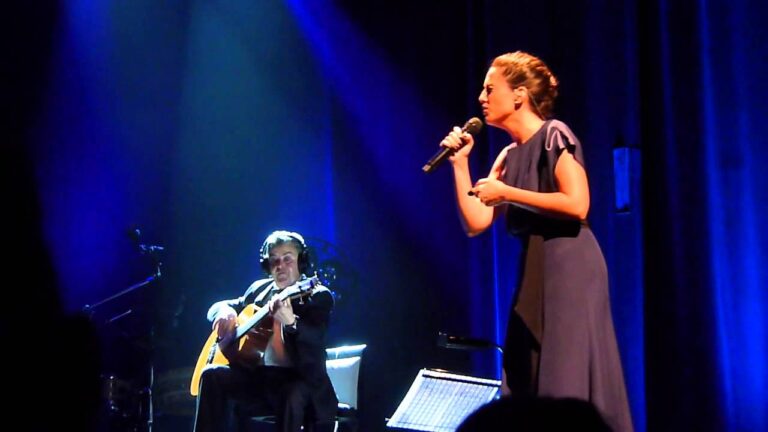 Carminho e Seus Filhos: Uma Jornada Musical e Familiar